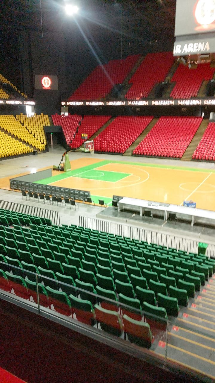 Vue intérieure de la Dakar Arena avant l'ouverture au public